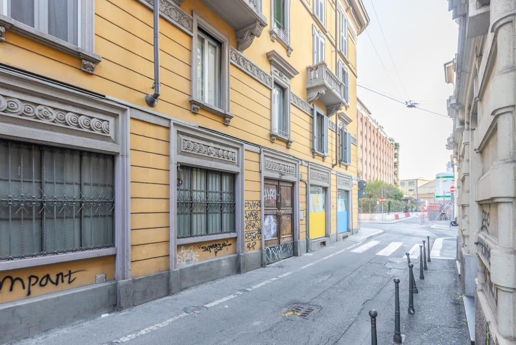 Cozy Apartment: Fioravanti12