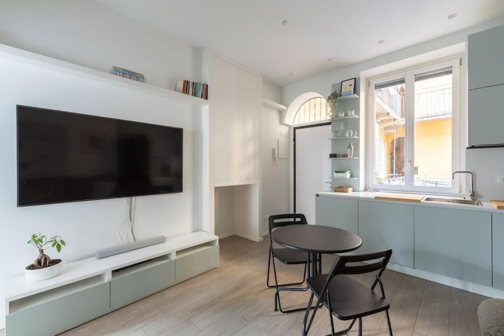 Cozy Apartment: Fioravanti12